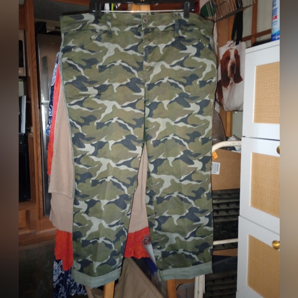 Torrid Green Skinny Pants Camouflage Style